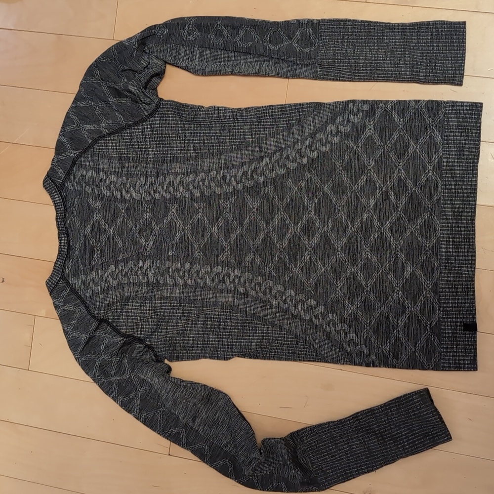 Lululemon Restless Pullover - Picture 2 of 2